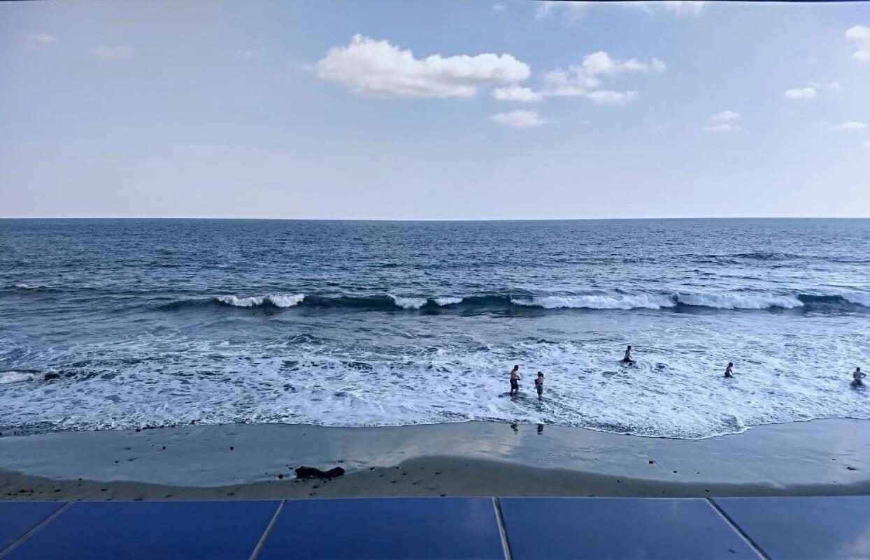 Playa El Obispo D La Marea Building La Libertad Apartman Kültér fotó